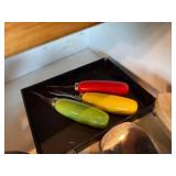 Mixed Kitchen Utensil & Flatware Lot KitchenAid Henckels Oneida (3 drawers) Mixed Kitchen Utensil & Flatware Lot KitchenAid Henckels Oneida (3 drawers)