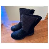 Mixed Outerwear Closet Lot REI, Ducks Unlimited, Columbia, St. John's Bay, Coldwater Creek - Used Mixed Outerwear Closet Lot REI, Ducks Unlimited, Columbia, St. John's Bay, Coldwater Creek - Used