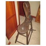 Foot closing clamp with bench to si...