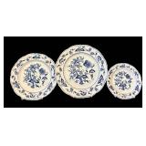 K - Blue Danube Dinnerware Set - 64-Piece White & Blue Floral Pattern