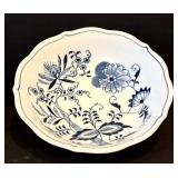 K - Blue Danube Dinnerware Set - 64-Piece White & Blue Floral Pattern