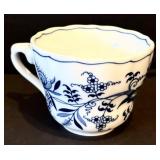 K - Blue Danube Dinnerware Set - 64-Piece White & Blue Floral Pattern