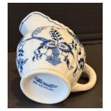 K - Blue Danube Dinnerware Set - 64-Piece White & Blue Floral Pattern