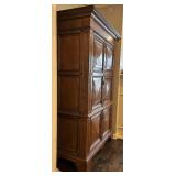 LR - Armoire Wardrobe - Vintage Oak