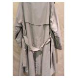 MB - Burberrys of London Trench Coat - Men