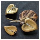 MB - Vintage Fabrice Paris Vintage Gold-Tone Heart Brooch & Earrings Set