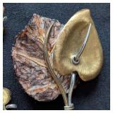 MB - Vintage Fabrice Paris Vintage Gold-Tone Heart Brooch & Earrings Set