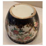 DR - Asian Floral Ceramic Planter Pot -  Black w/ Gold Accents