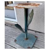 BY - Vintage Flower Motif Outdoor Table