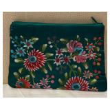 C6 - Embroidered Asian-Style Pouches and More