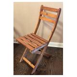 DR - Wooden Folding Chair