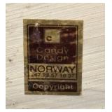 DR - Candy Design Norway Figurine - Scandinavian Dancing Couple
