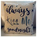 FR - Accent Pillows Collection