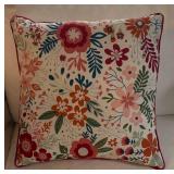 FR - Accent Pillows Collection