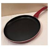 DR - Farberware and Crofton Pots and Pans