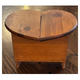 LR - Wooden Heart-Shaped Storage Bench