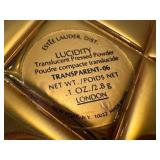 Estée Lauder Lucidity Translucent Powder Compact - 1 oz / 12.8 g - Gold Tone