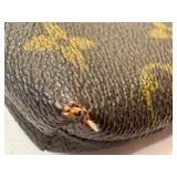 Louis Vuitton Monogram Kiss-Lock Coin Case - Vintage Canvas