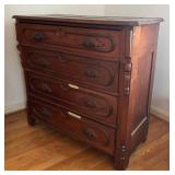 BR1 - Antique Walnut Victorian Dresser 4-Drawer with Carved Leaf Pulls