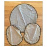 BR2 - Doilies - Vintage Floral Embroidered Set