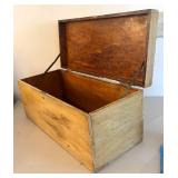 BR2 - Vintage Wooden Box