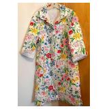 BR2 - Vintage House Coat by Chika - Size Small