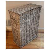 BR2 - Vintage Wicker Laundry Hamper