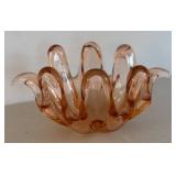 BR2 - Set of Three Pretty Pink Pinched Dishes