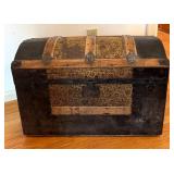 BR1 - Antique Storage Chest with Damask Panels
