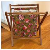 BR1 - Vintage Sewing Caddy - Wooden Frame with Floral Fabric Bag