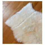 BR2 - Carvapet Plush White Rug - Soft Faux Fur Rug