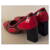 BR2 - Andrew Geller Vintage Two-Tone Red & Black Leather Heels - Size 7 1/2