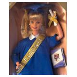 BR2 - Barbie Millennium Grad 2000 Graduation Doll - Special Edition, New in Box