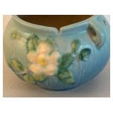 BR2 - Vintage Petite Roseville White Rose Jardinere Planter