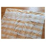 BR1 - Vintage Double Blanket