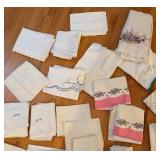 BR1 - Variety of Vintage Linens
