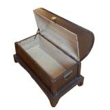 FB - Charming Vintage Wooden Chest