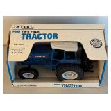 BR2 - ERTL Ford TW-5 FWDA Tractor Toy - 1/32 Scale