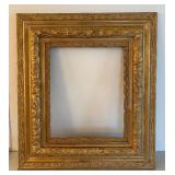 BR1 - Vintage Gold Tone Ornate Picture Frame