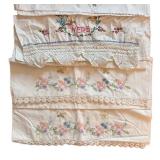 UL - 18 Needlepoint Pillowcases - Embroidered Florals