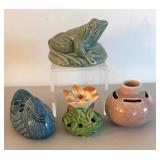 UL - Vintage Floral Frog Ceramic Set - Assorted Glazes