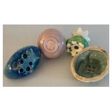 UL - Vintage Floral Frog Ceramic Set - Assorted Glazes