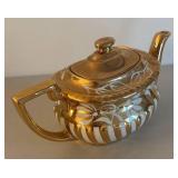 UL - English Gibsons & Sons Teapot - Gold & White Floral