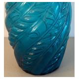 UL - Vintage Blue Ruffled Glass Vase