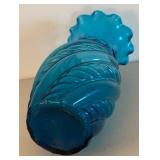 UL - Vintage Blue Ruffled Glass Vase