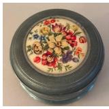 UL - Vintage Musical Powder Jar with Floral Ceramic Lid