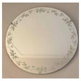 UL - Vintage Floral Accented Round Mirror