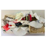 uL - Vintage Linens - Assorted Napkins, Doilies & Lace