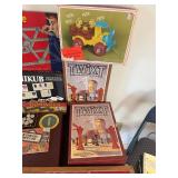 uL - Vintage Board Games Lot: Rummikub, Twixt, Dominoes, UNO, Chinese Checkers & View-Master