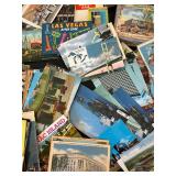 uL - Vintage Postcards Collection - Assorted 20th Century City Landmarks & Travel Scenes